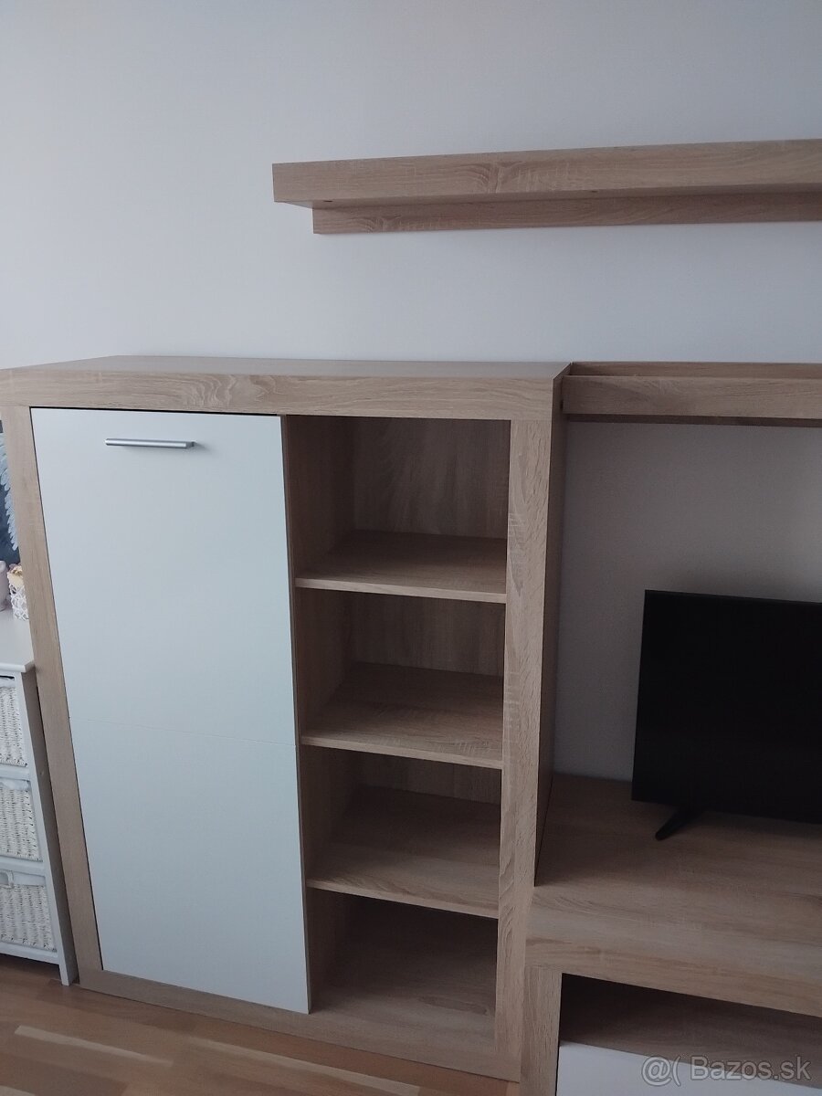 Obývačková stena - 4