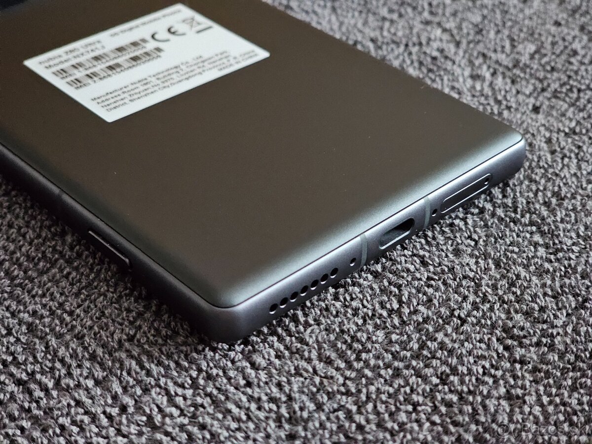 Nubia z80 ultra 1tb - 4