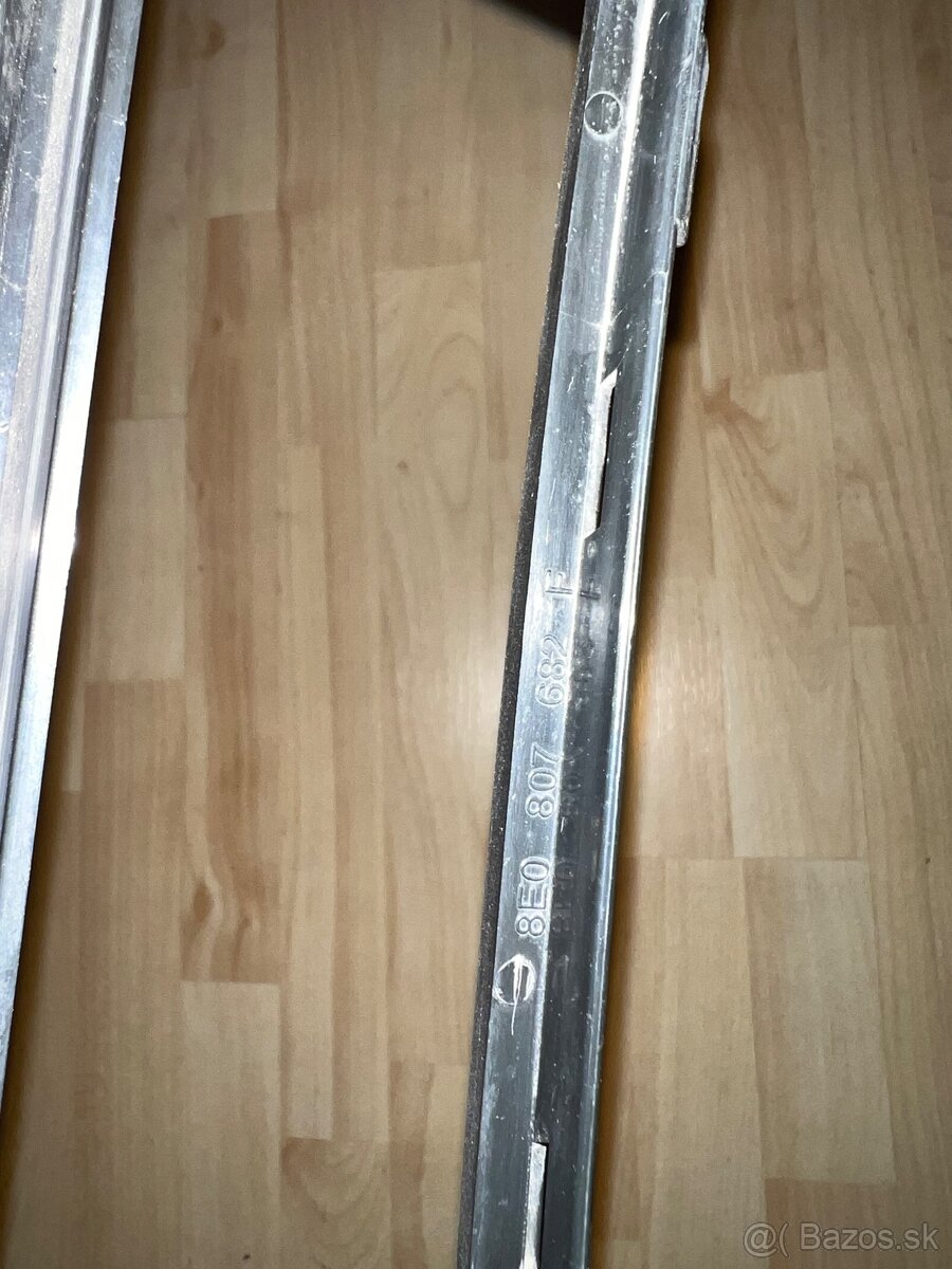 Krytky hmloviek Audi A4 B7 - 4