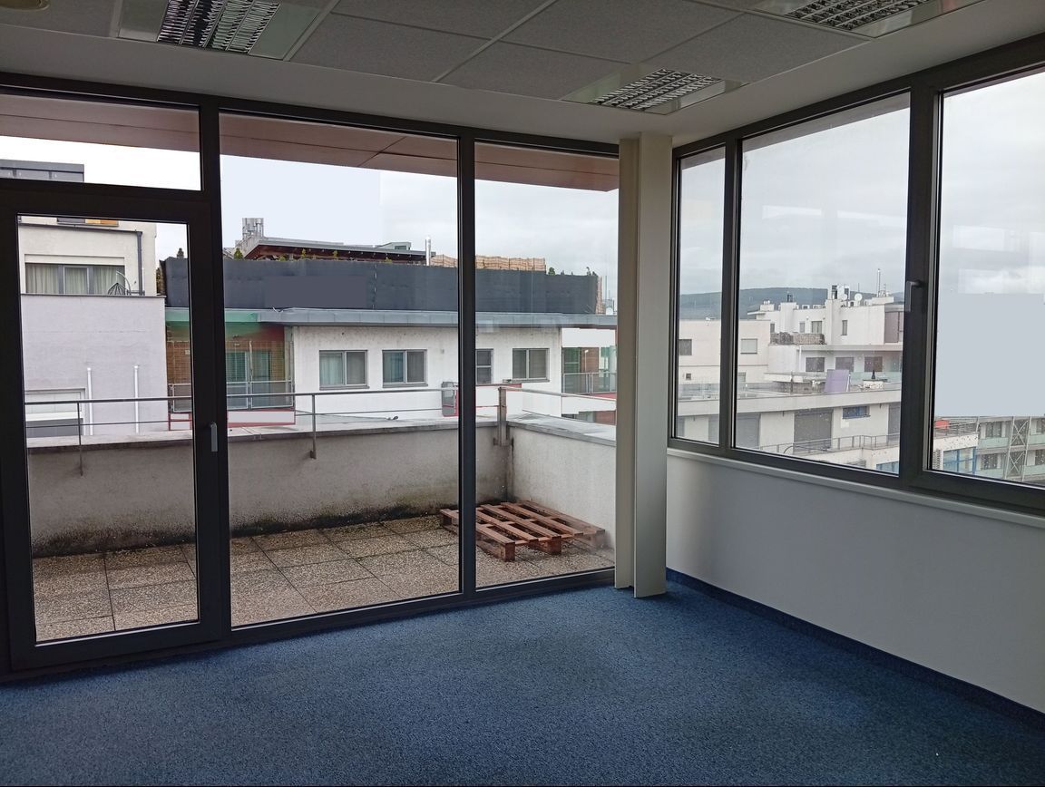 klimatizované administratívne priestory, širšie centrum, Tre - 4