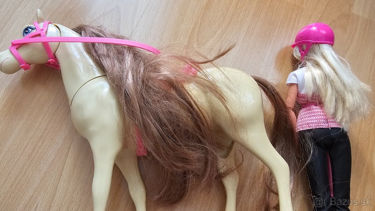 Barbie jazdkyňa s koníkom - 4
