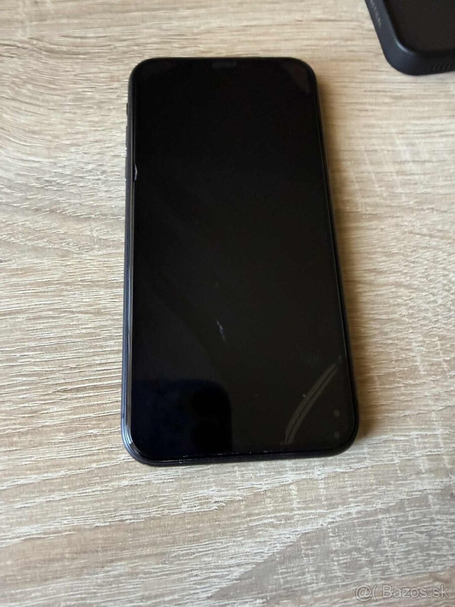 Predám iPhone 11 - 4