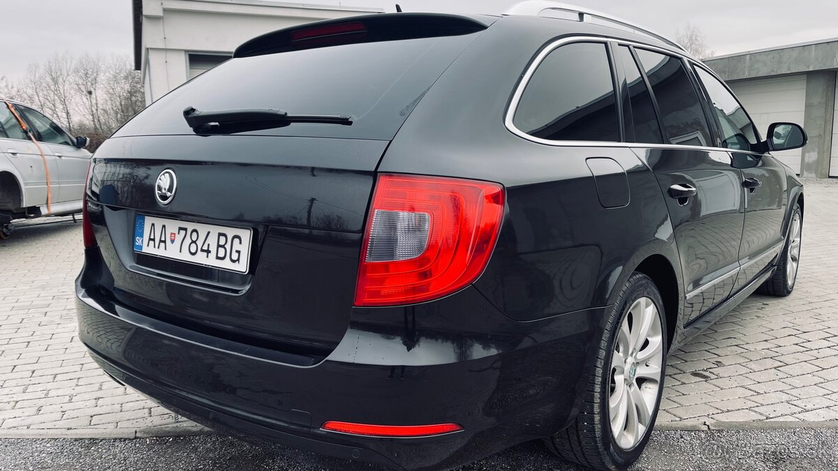 Škoda Superb combi dsg - 4