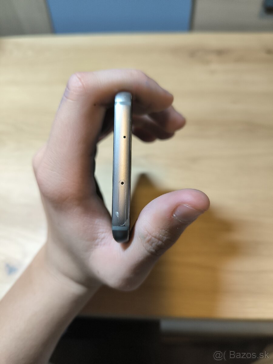 Samsung Galaxy S7 edge - 4