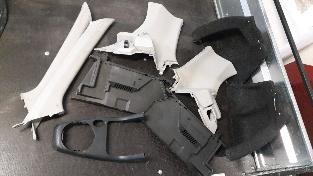 Suzuki Swift 05-10 diely interiéru - 4