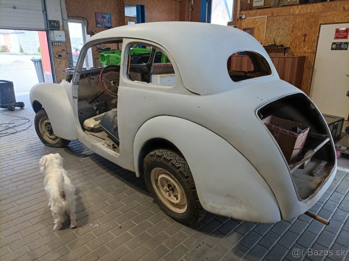 Škoda Tudor 1101 - 4