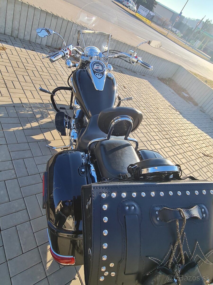 Kawasaki VN 900 - 4