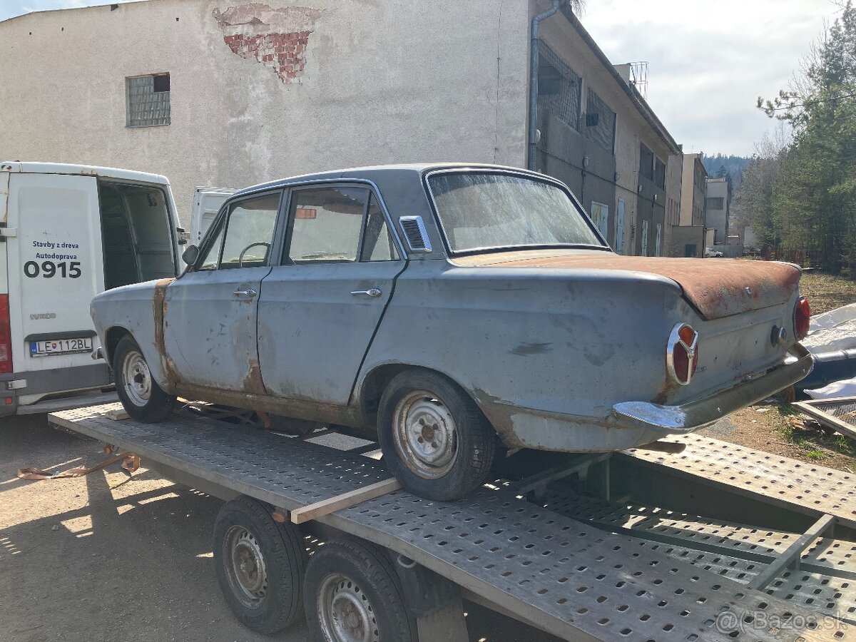 Predam ford cortina mk1 de luxe - 4