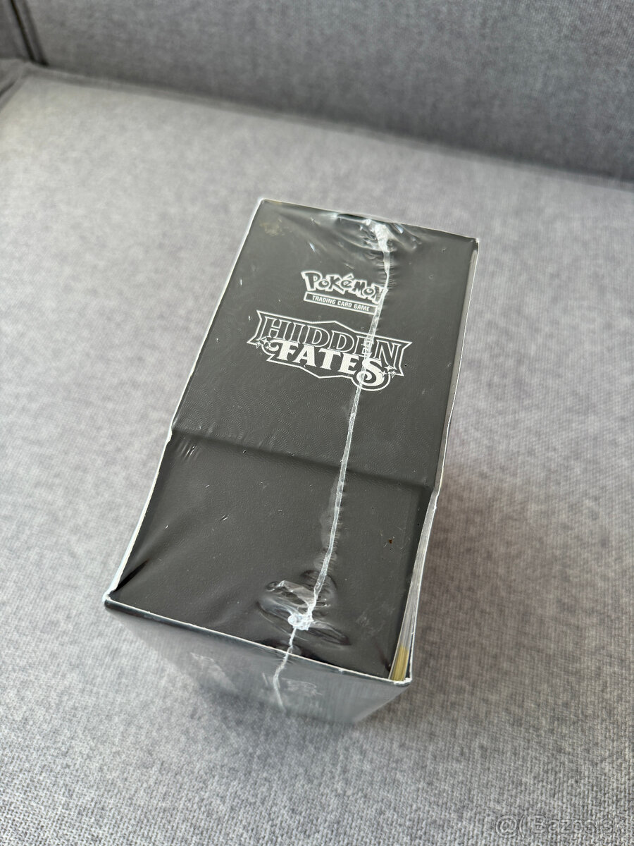 Pokémon Hidden Fates Elite Trainer Box ETB - 4