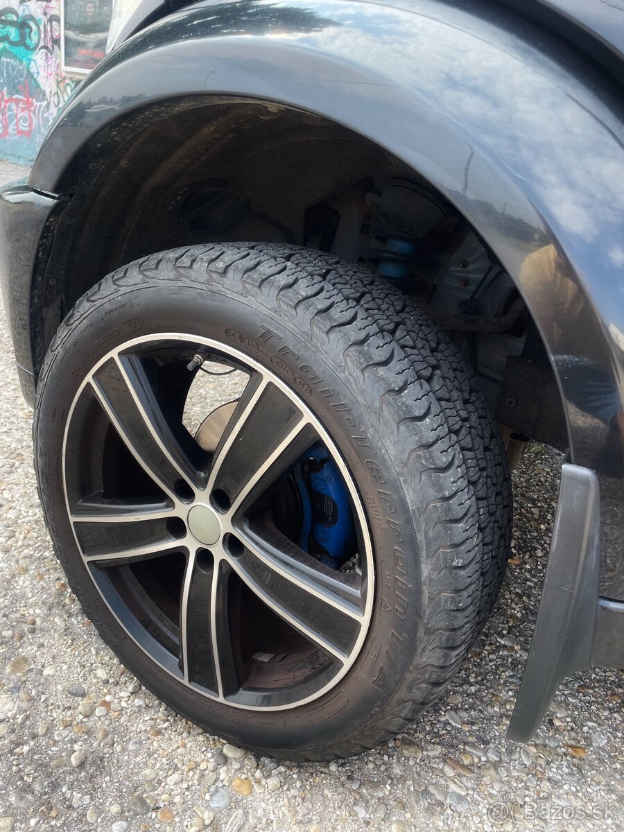 DODGE NITRO 2.8 R/T A/T