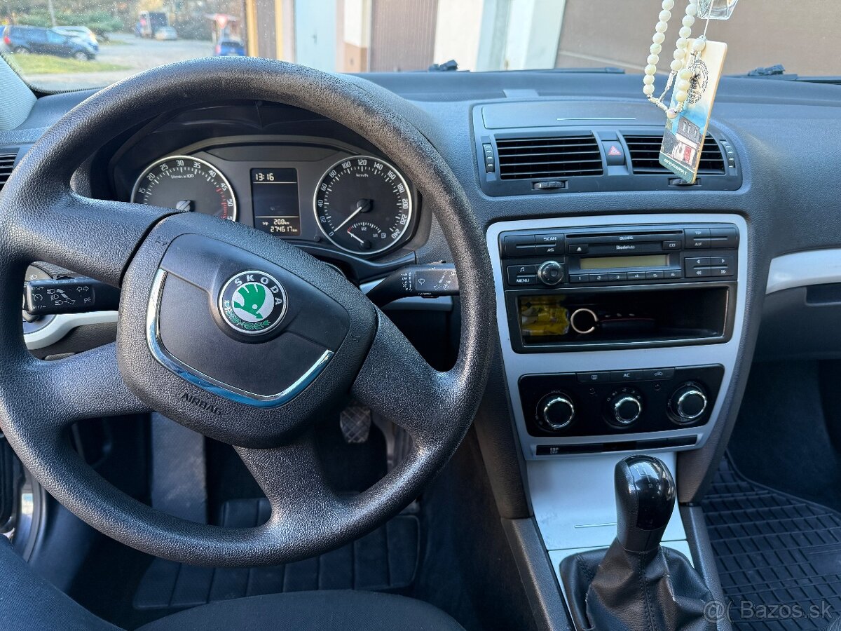 Octavia 2 facelift 1.6tdi 77kW - 4