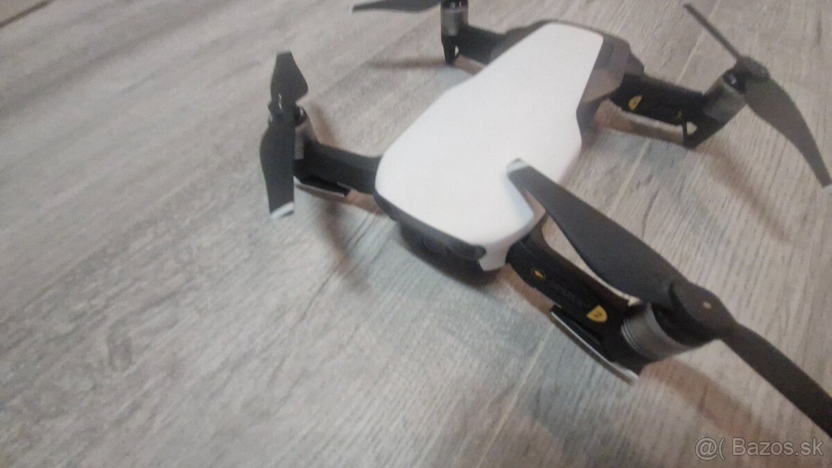 Predám dron mavic air fly more combo - 4