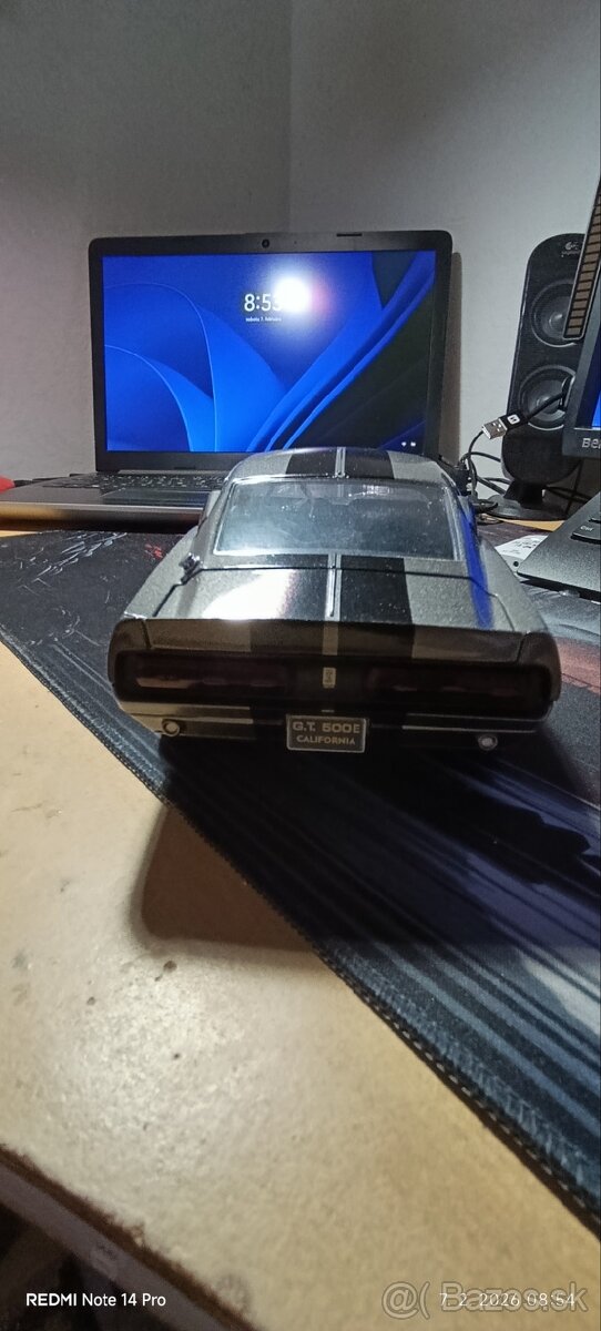 Ford Mustang GT 500 - 4