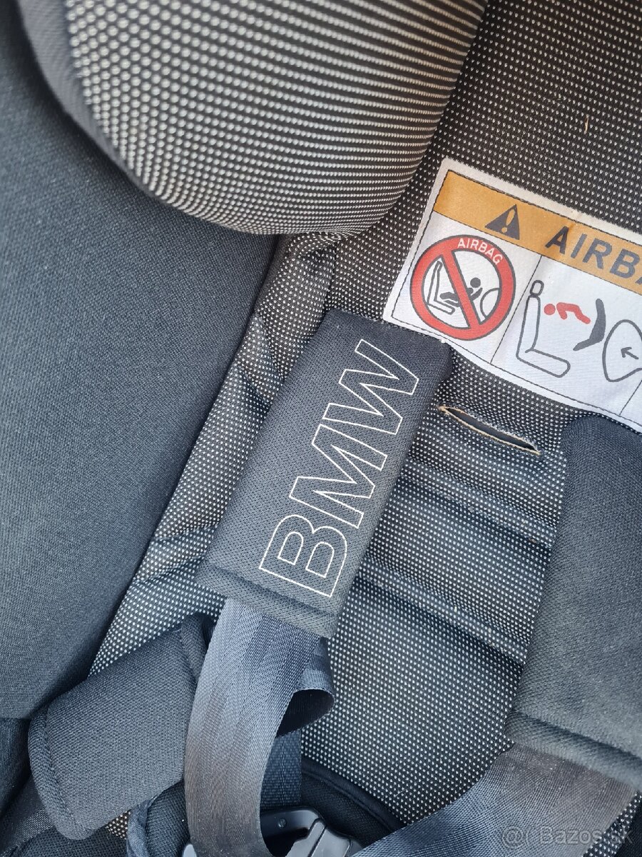 BMW autosedačka +základňa - 4