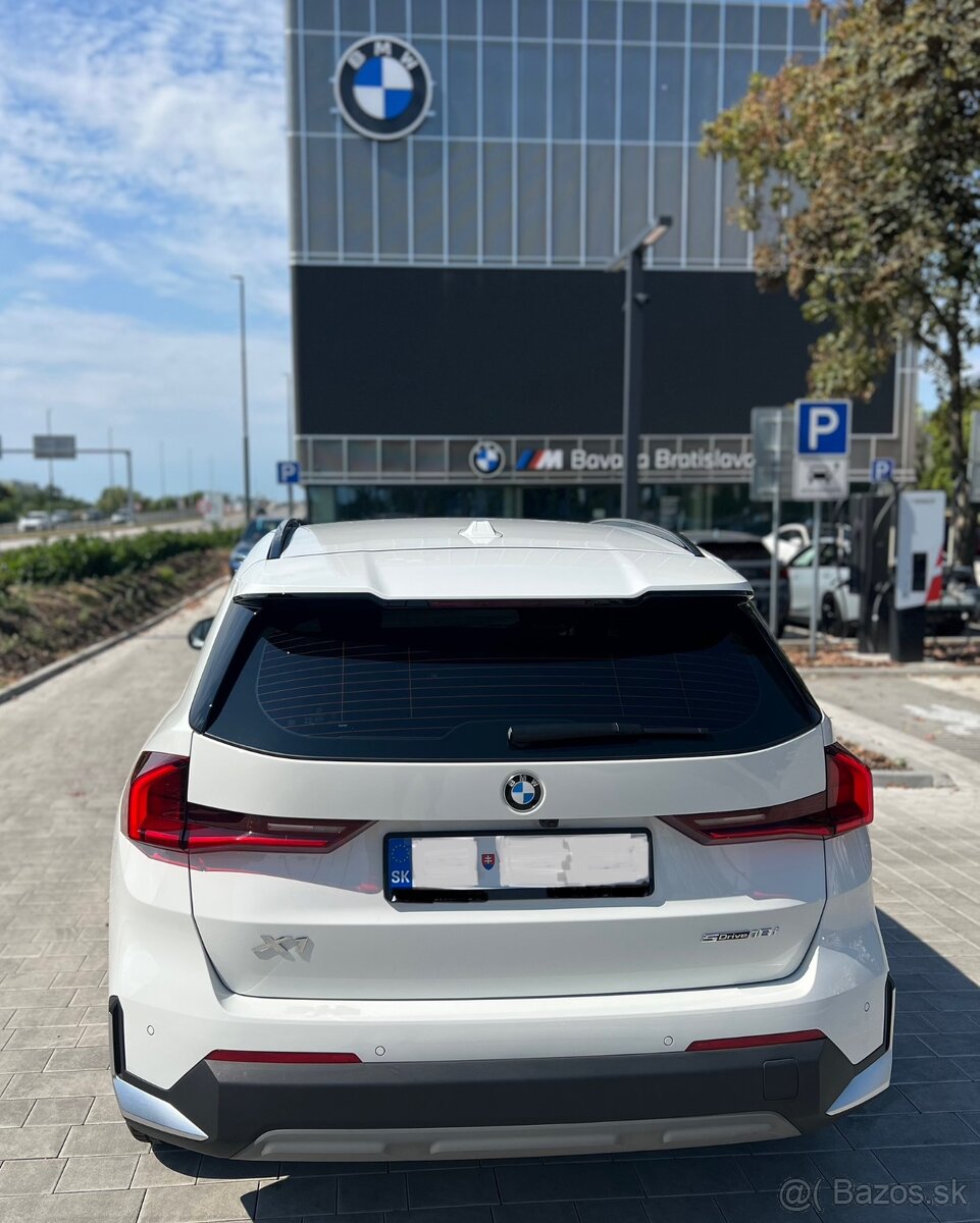 BMW X1 rok 2023 , v záruke - 4