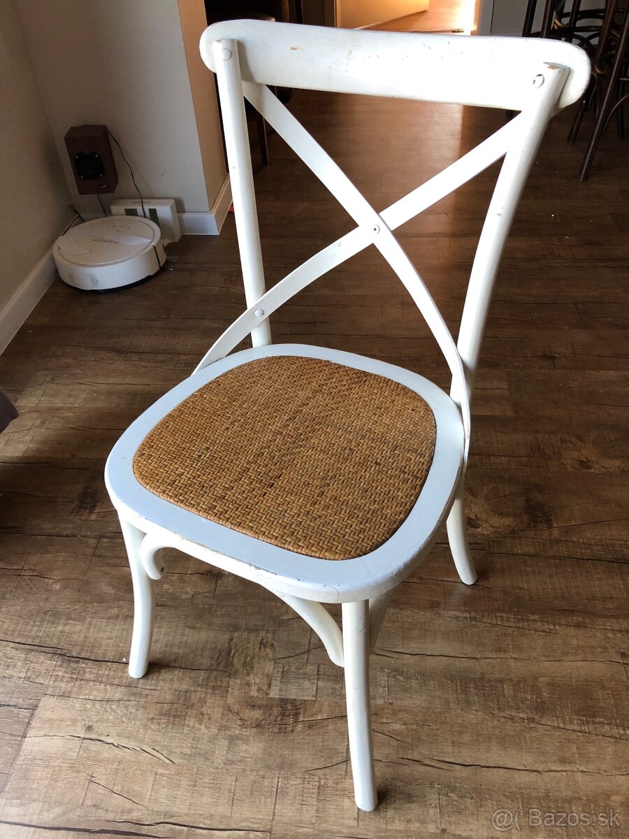 Jedálenský stôl + stoličky - 4