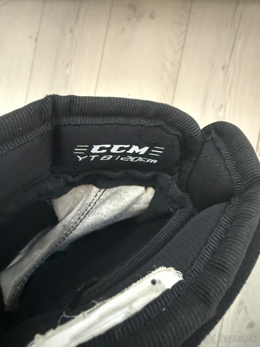 CCM RUKAVICE VEĽKOSŤ 8 - 4