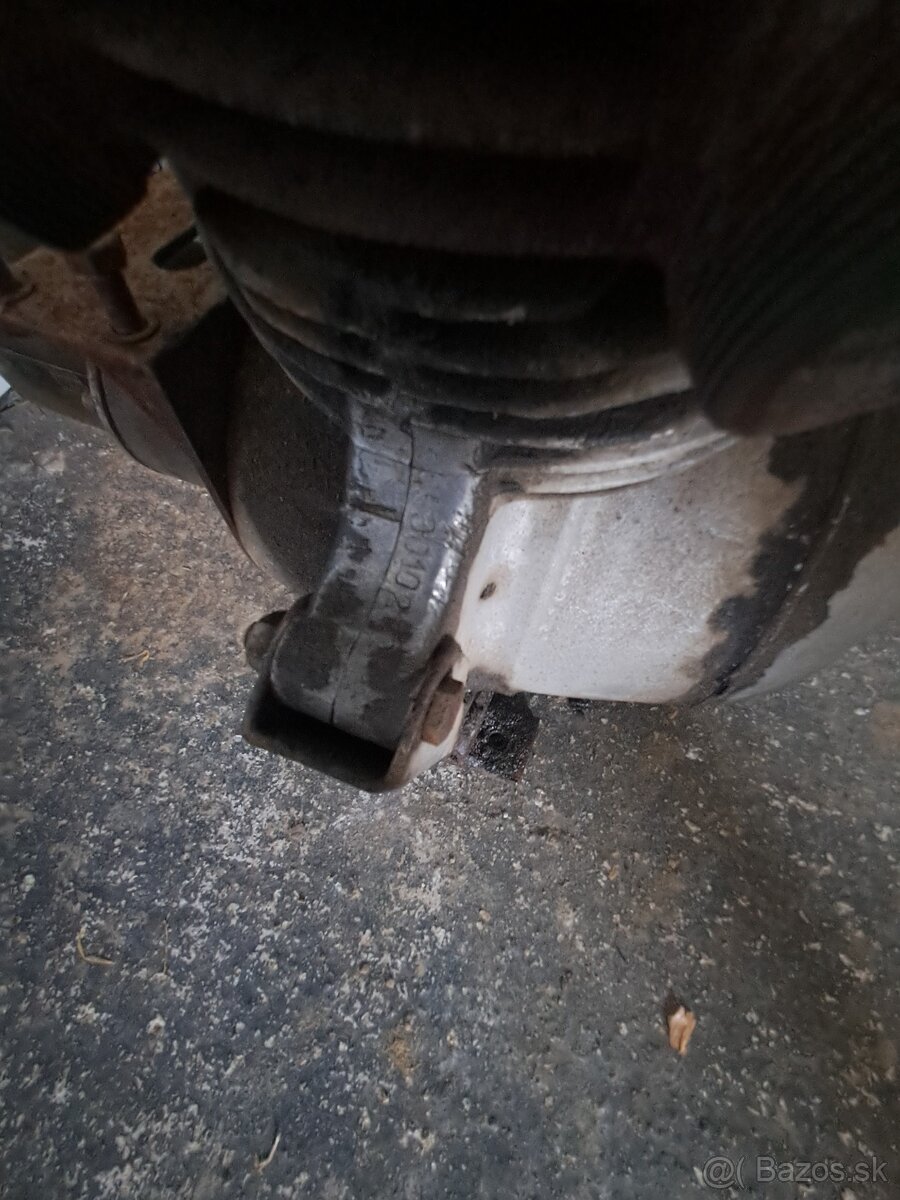 Jawa CZ diely motor - 4