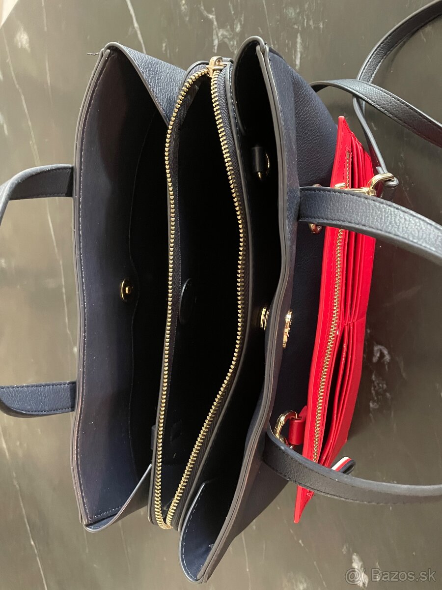 Tmavomodrá kabelka Tommy Hilfiger,originál 20€ - 4
