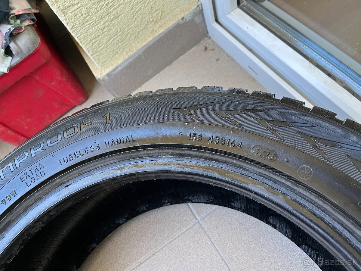 Nokian Seasonproof 1 215/55 R17 98w. Skoro nové Iba 1 kus - 4