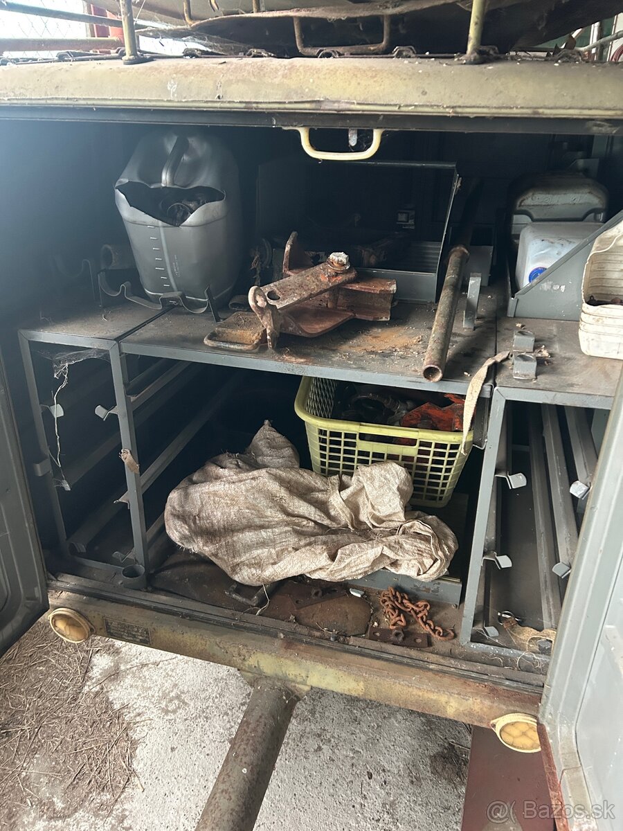 Skriňový príves - 4