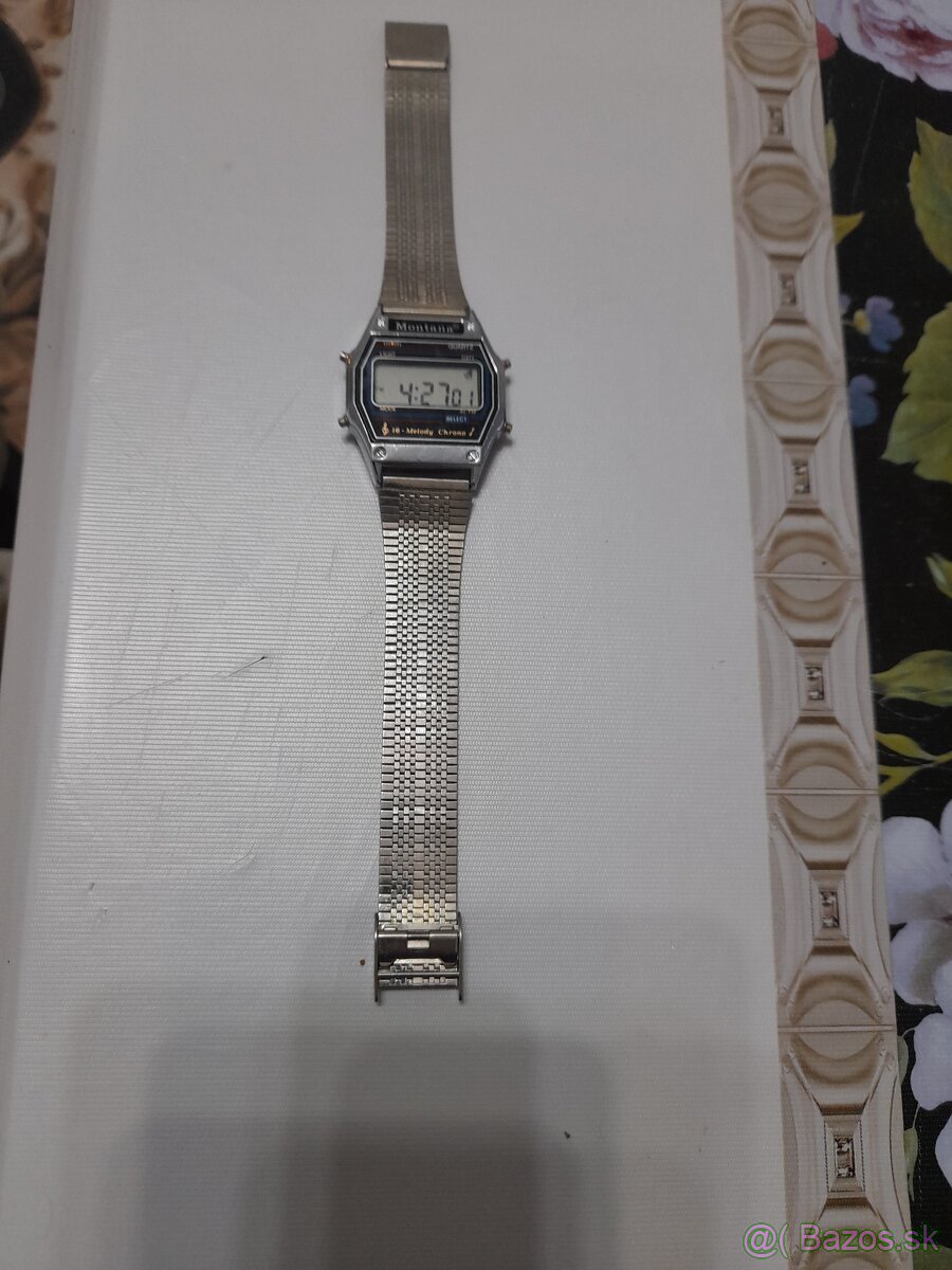 Digitálne hodinky - 4