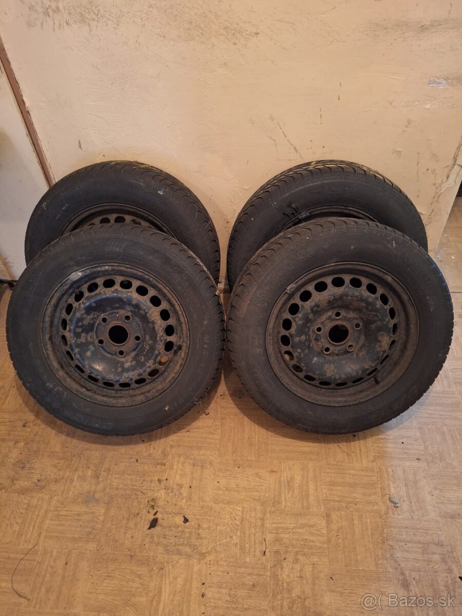 zimné 195/65 r15 - 4