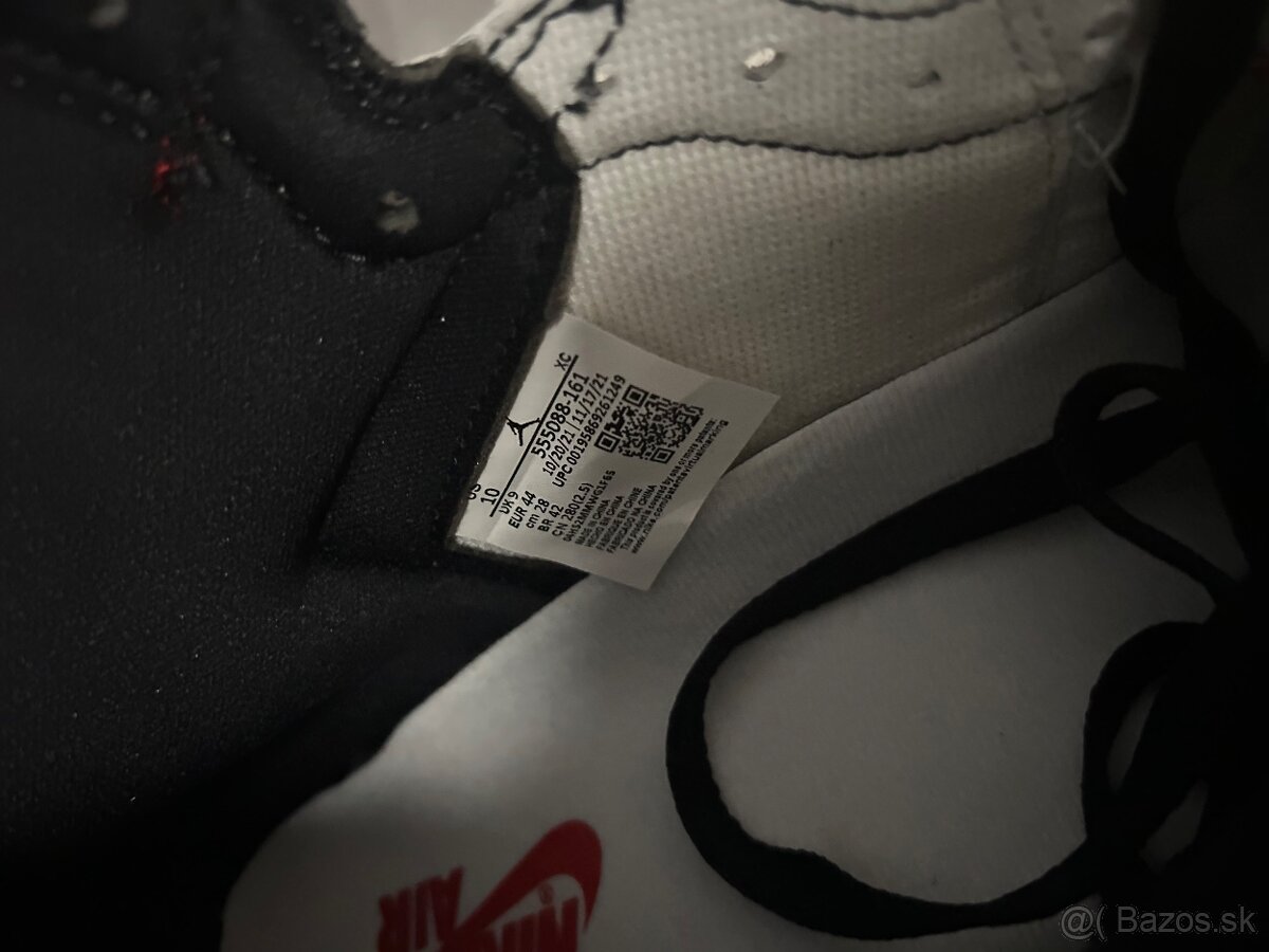 Nike Air Jordan 1 High OG - 4