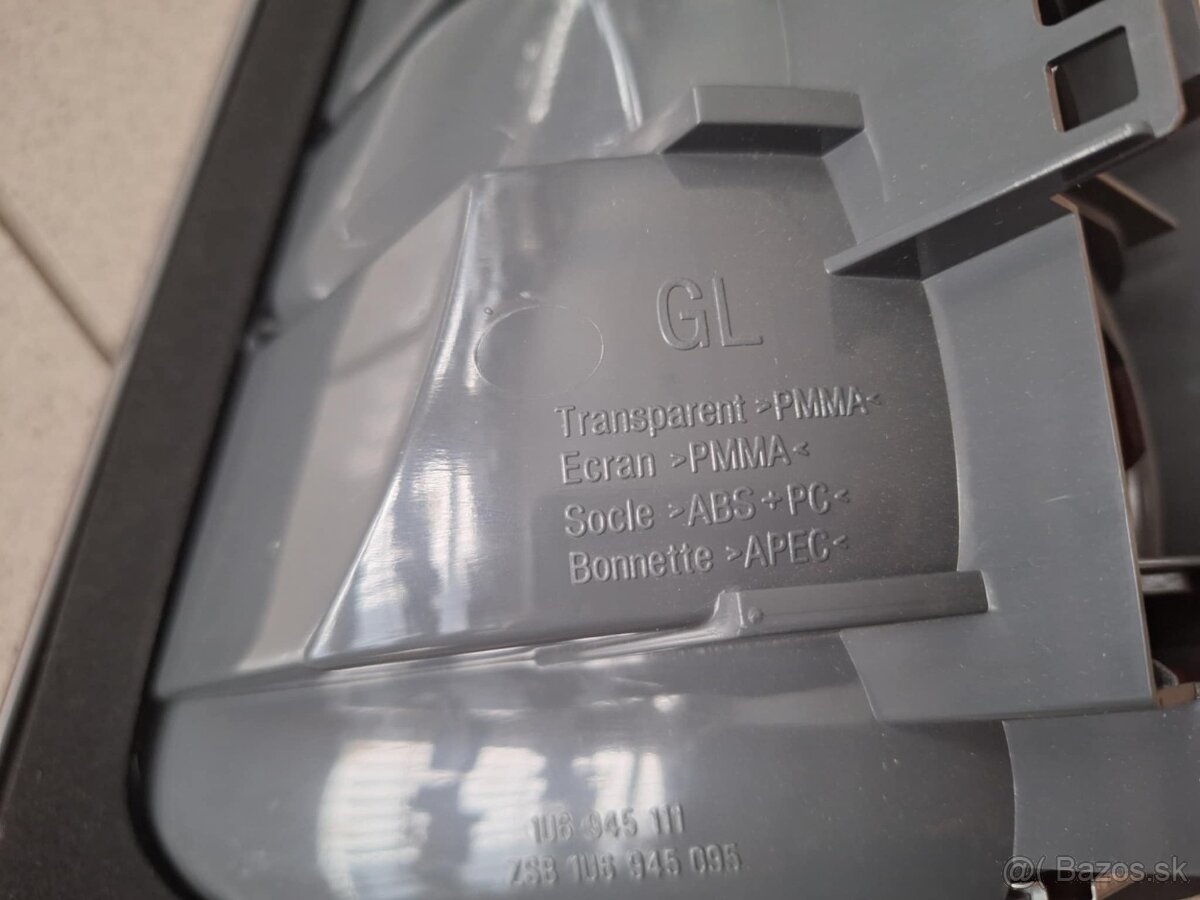 zadné svetlo Škoda - 4