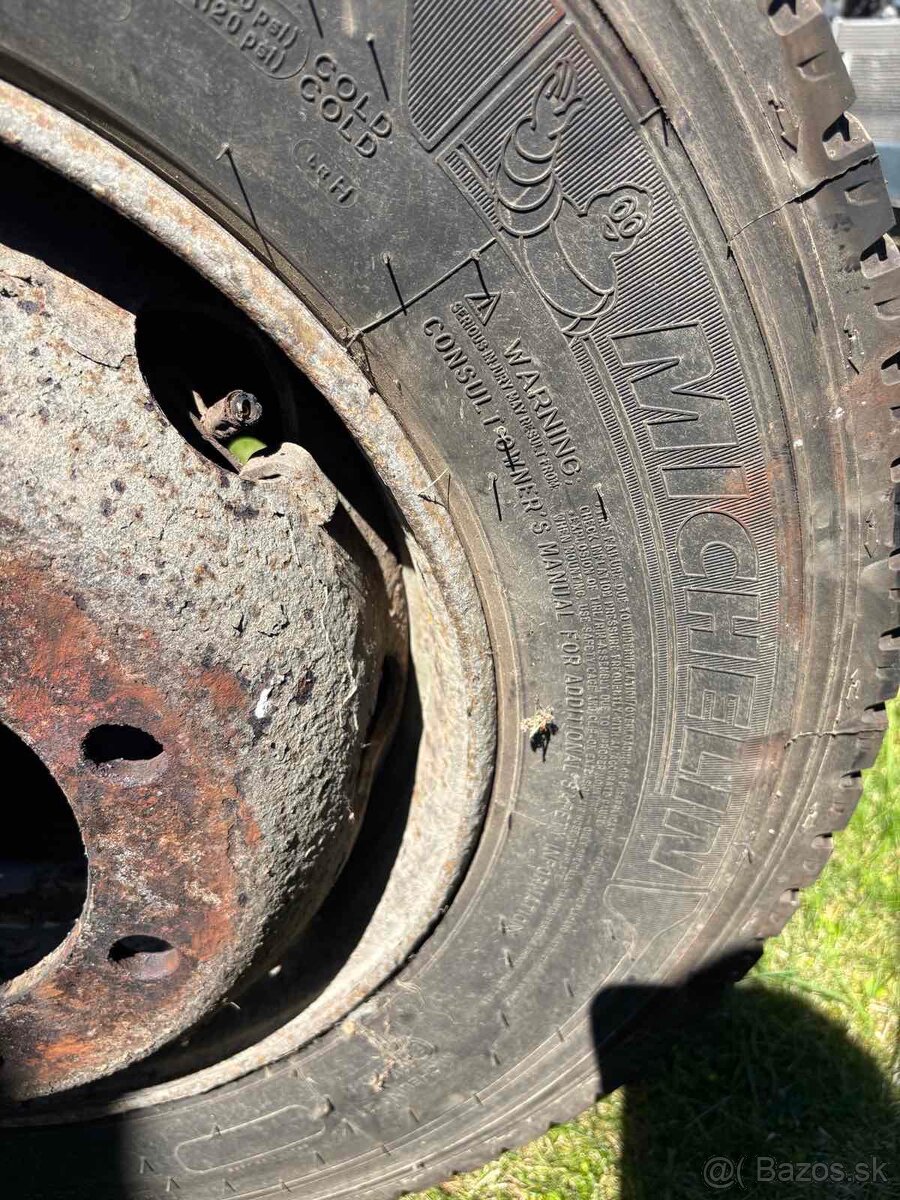 Kolesa 245/70 R 19,5 Michelin - 4