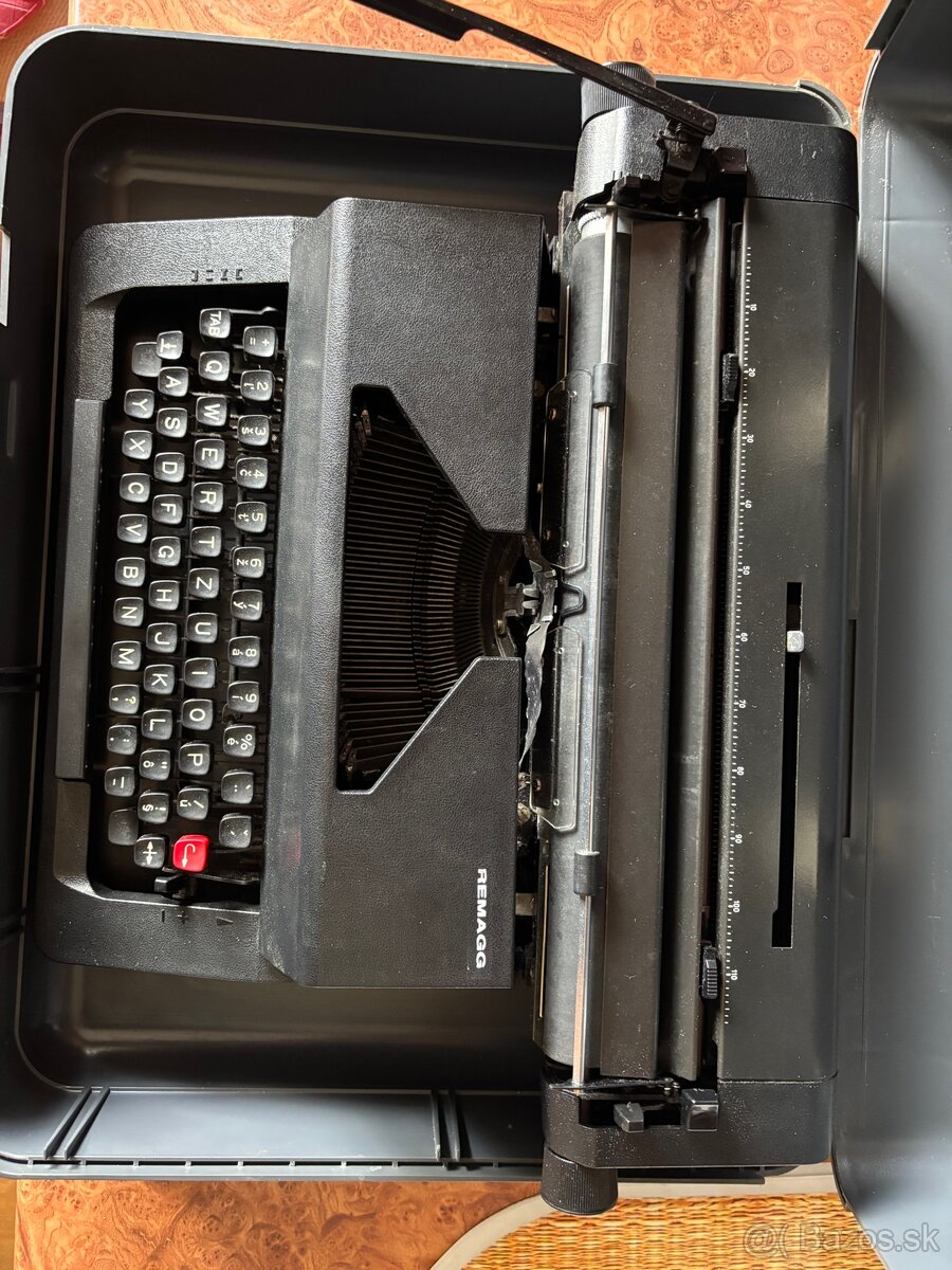 Mechanický písací stroj - 4