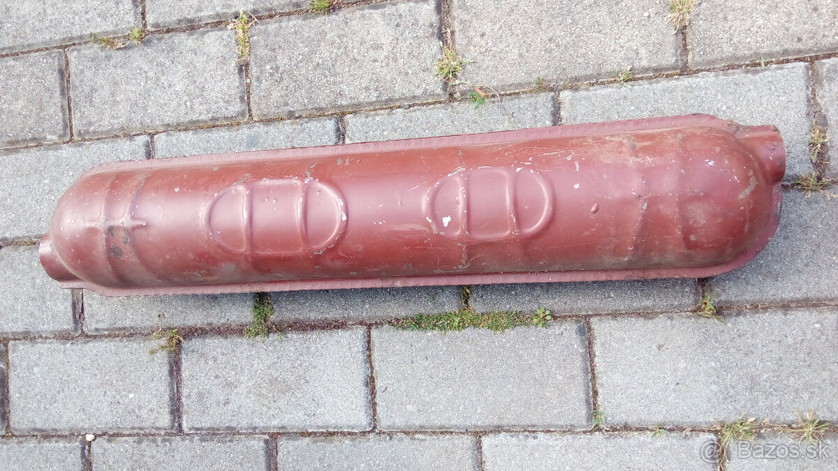 Predam na octaviu feliciu masku,výfuk ,prednu napravu - 4