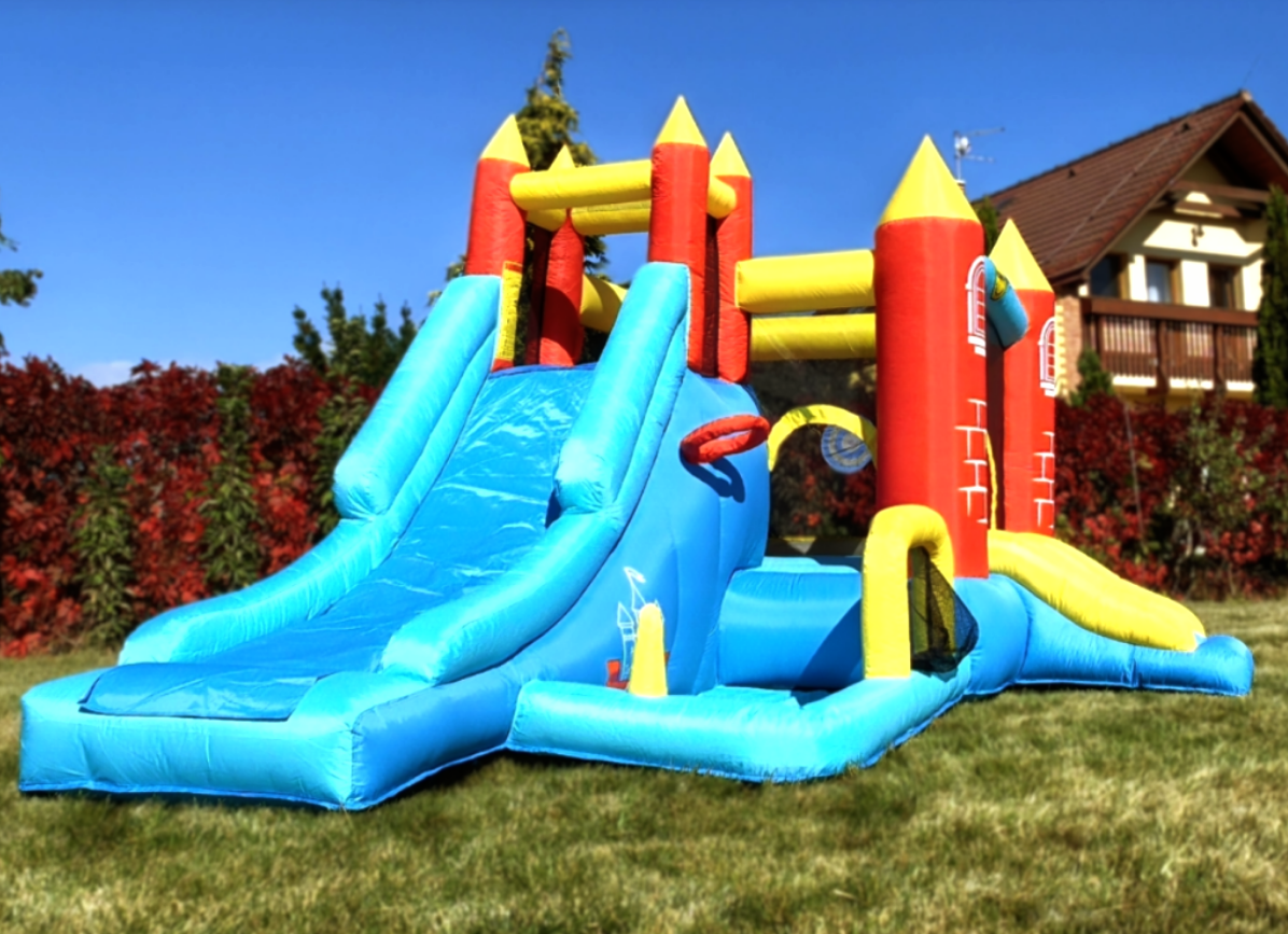 Skákací hrad, cukrová vata - 4