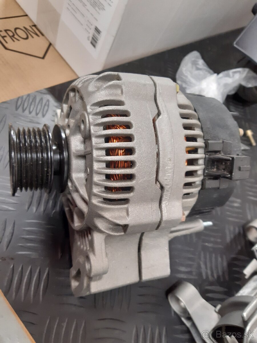 Alternátor Bosch 70A 028 903 025G - 4