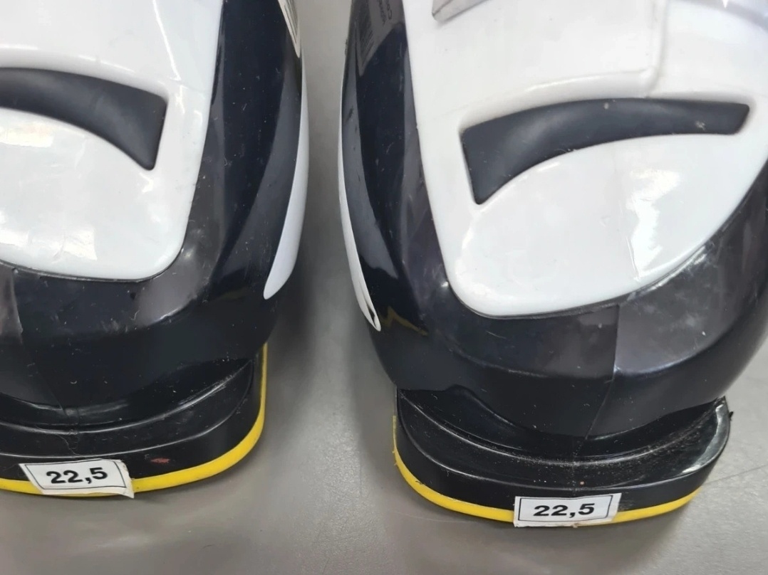 Lyziarky Rossignol Comp J3 - 4