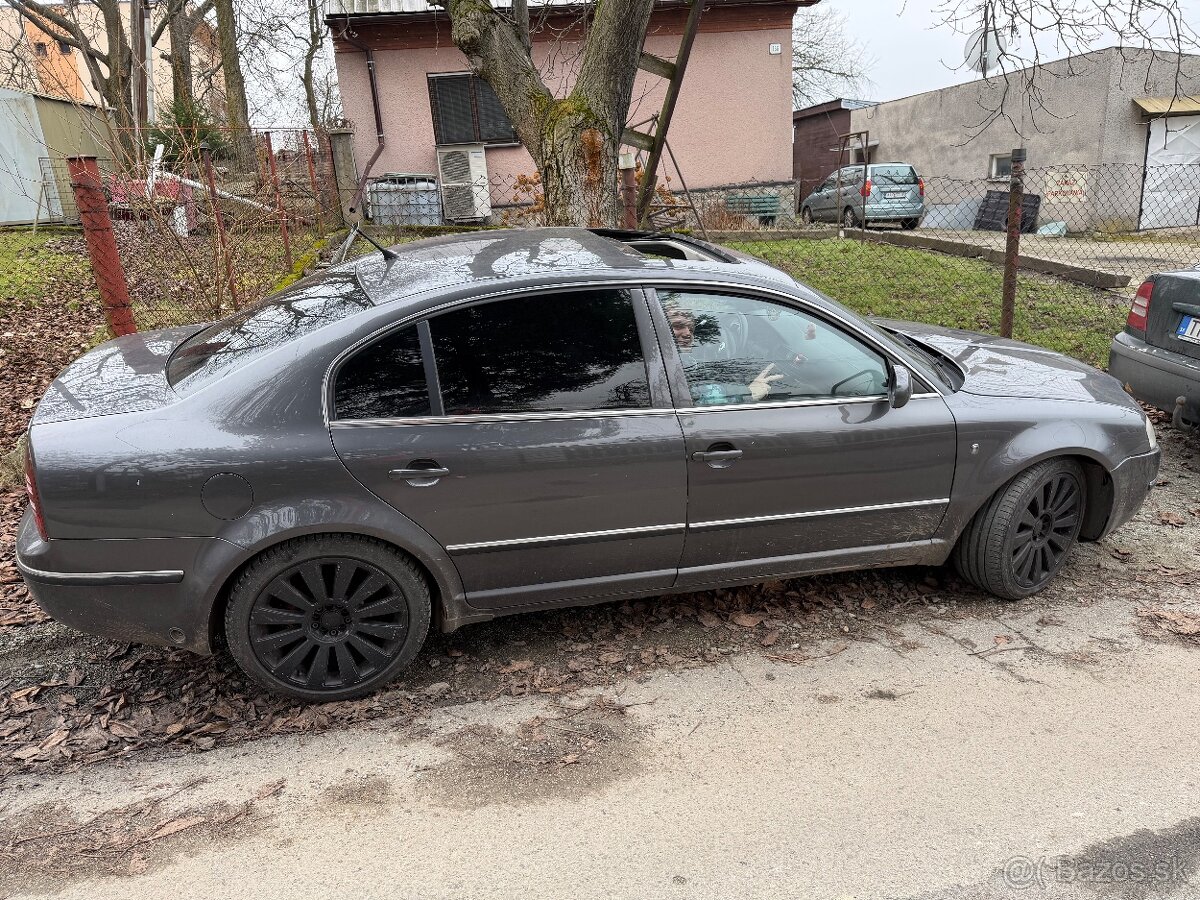 Rozpredám superb 1 2.8 v6 lpg - 4