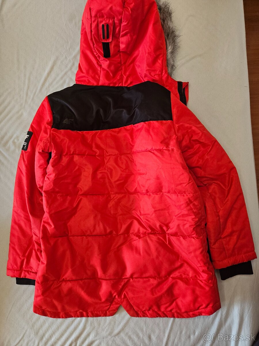 Zimna bunda zn 4F v 146 - 4