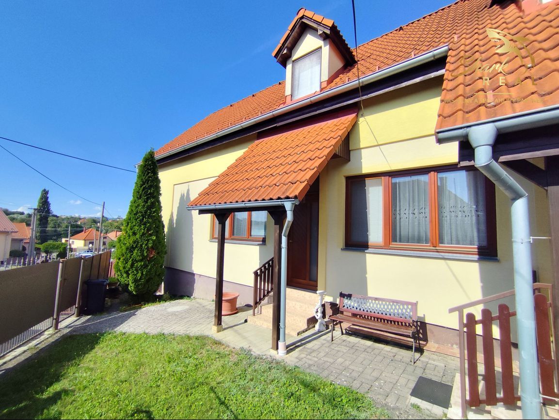 REZERVOVANÉ - Novinka Priestranný rodinný dom v peknej prír - 4