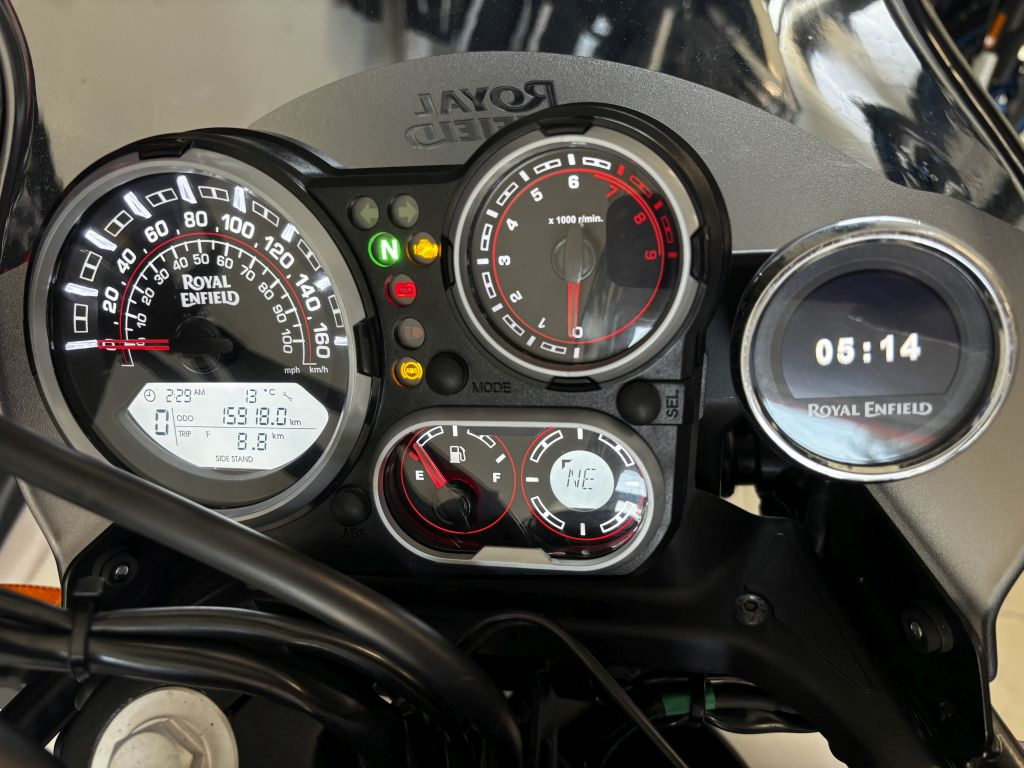 Royal Enfield Himalayan 411 - 4