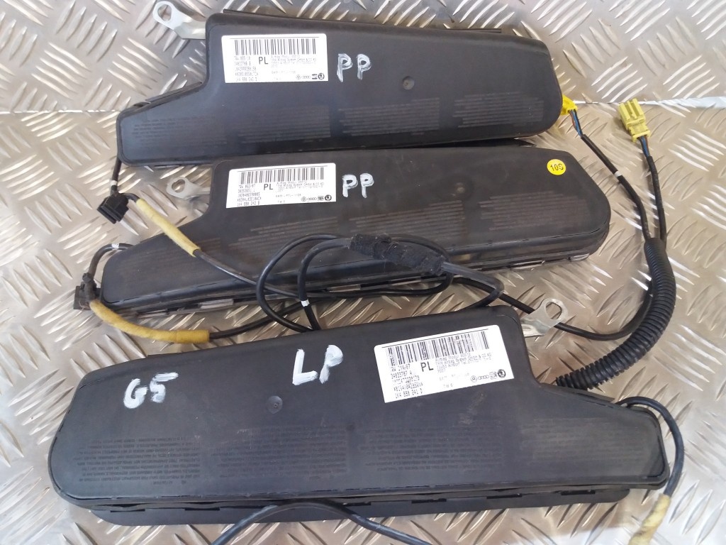 PYROPASY, RJ AIRBAGOV - VW GOLF 5 - 4