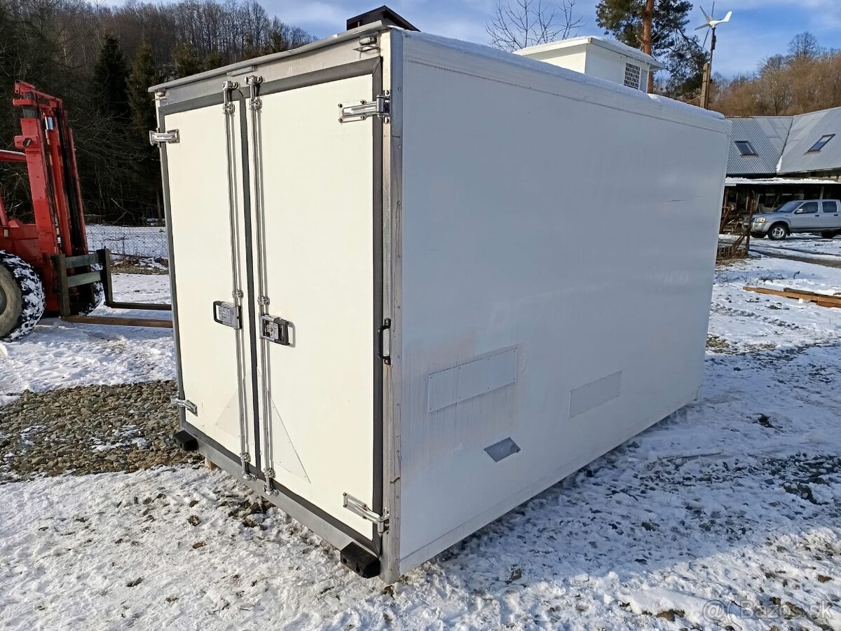 CHLADIACI BOX KONTEJNER - 4
