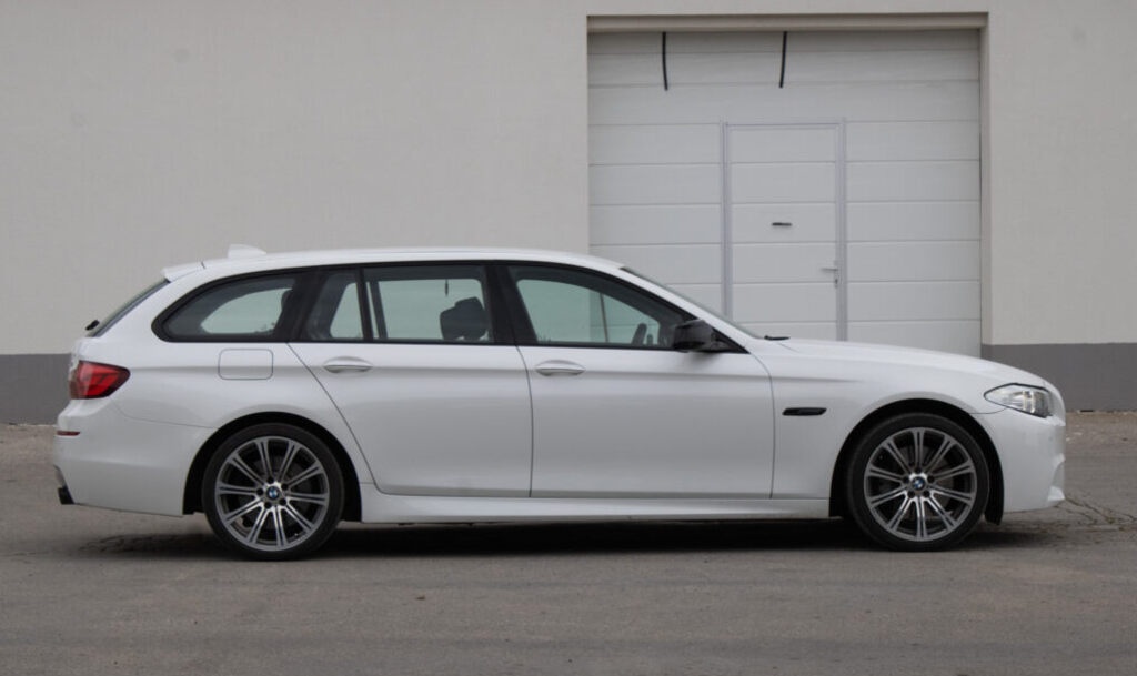 BMW 535d Touring z roku 2012 - 4