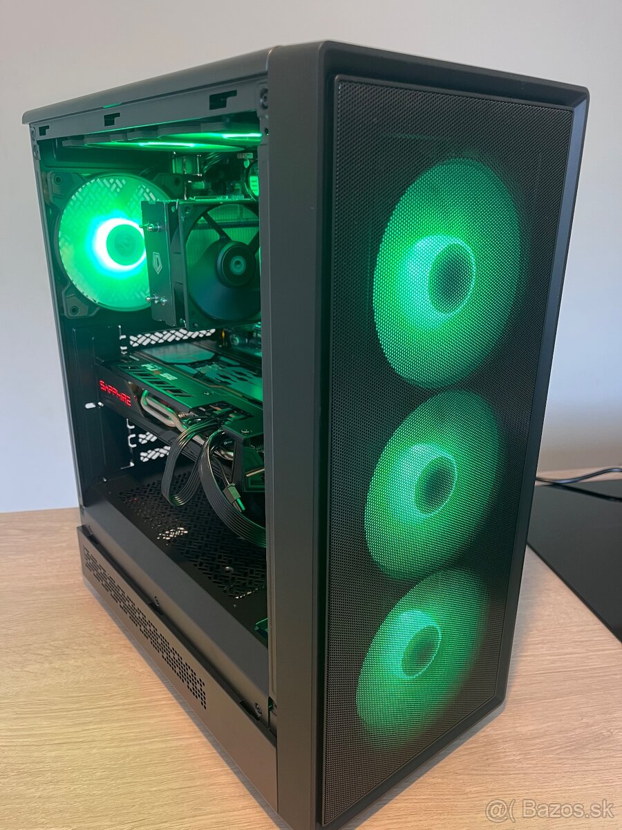 i5 9400F / RX 5700XT 8GB / 16GB RAM / 1TB - 4