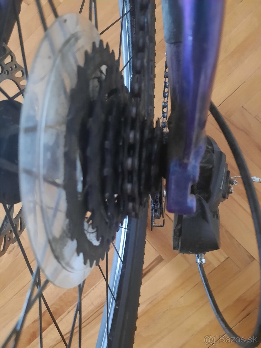 Horský bicykel 29 - Trek Marlin 5 - 4