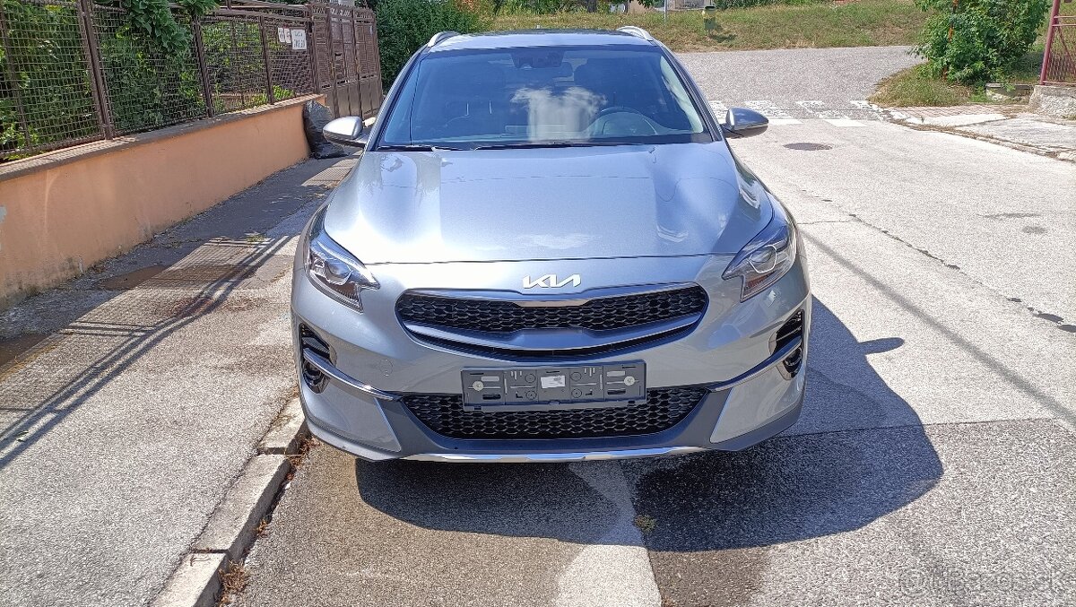 Predám Kia Xceed 1.6 Tgdi(118kw) - 4