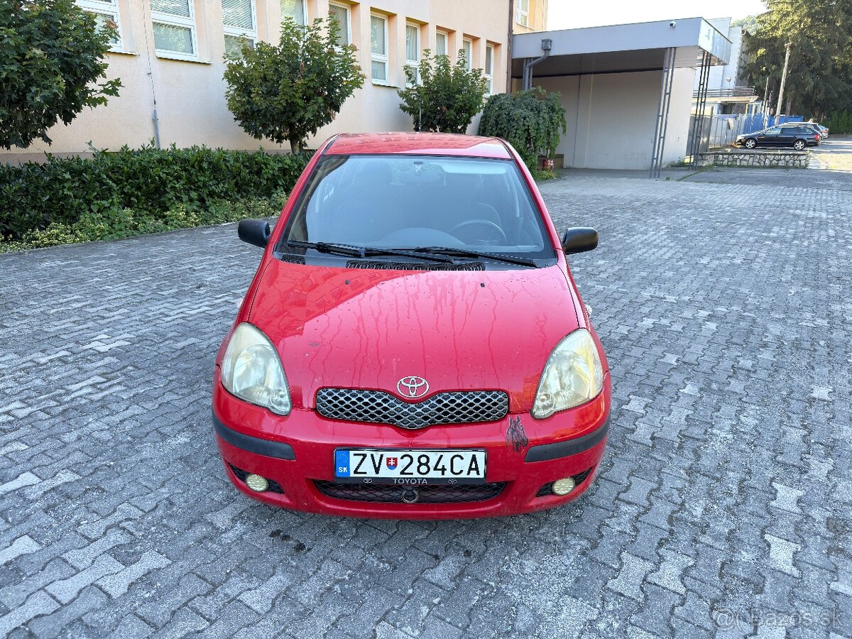 Toyota Yaris 1.0 Benzín - 4