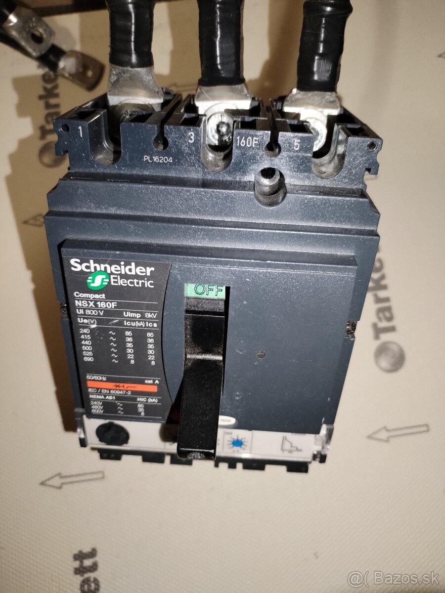 Výkonový jistič Compact NSX160F - 160 A - 3P - 4