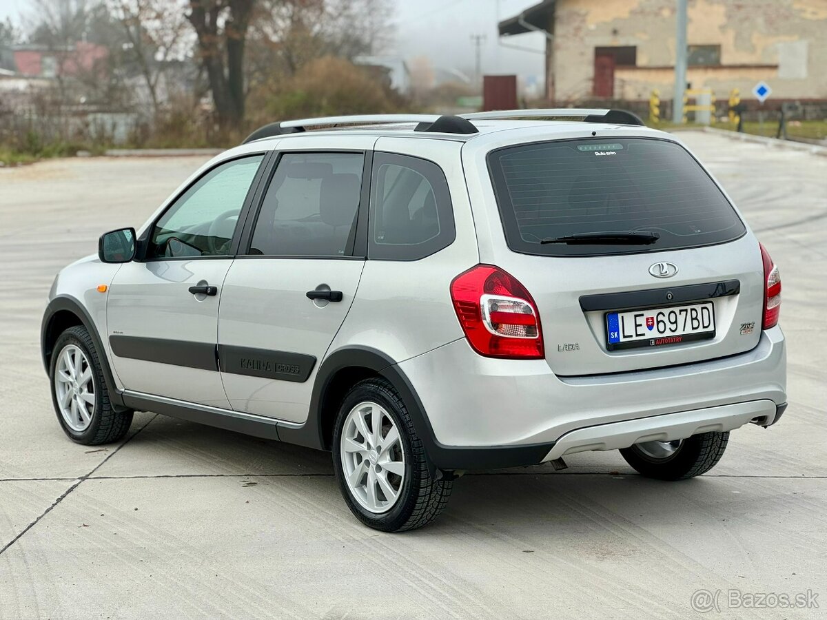 Lada Kalina Cross 1.6 benzin 2018 45.000km 1.majitel - 4