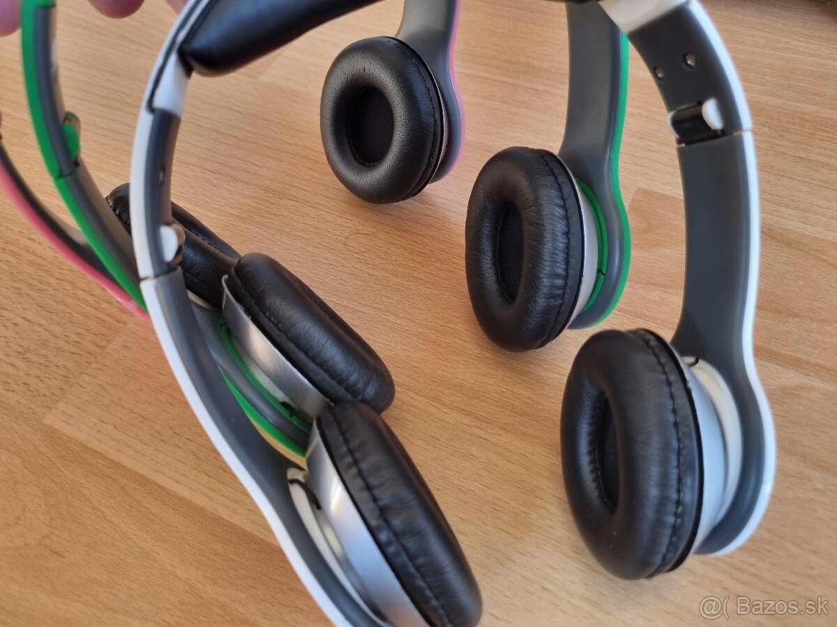 Slúchadlá na uši aj do uší + MP3 prehrávače - 4