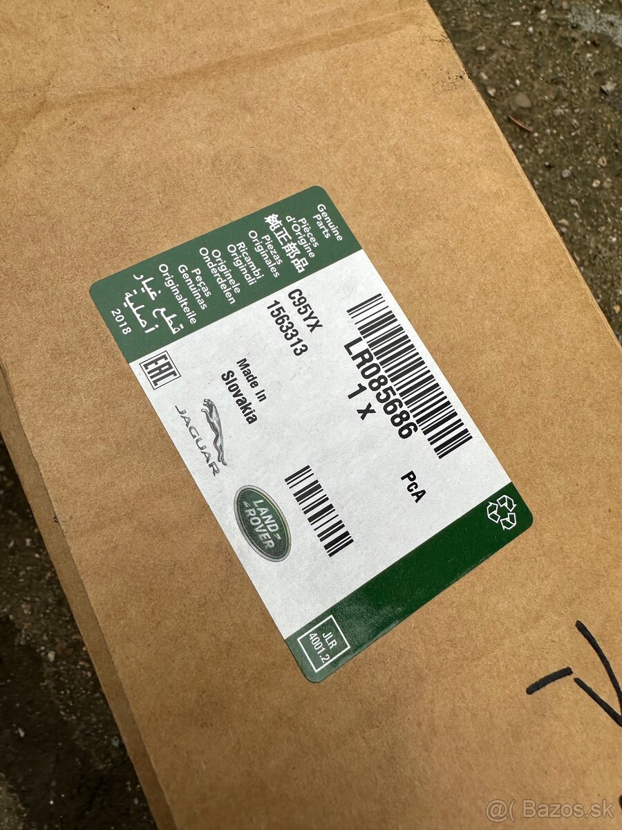 Tretie brzdové svetlá Range rover - 4